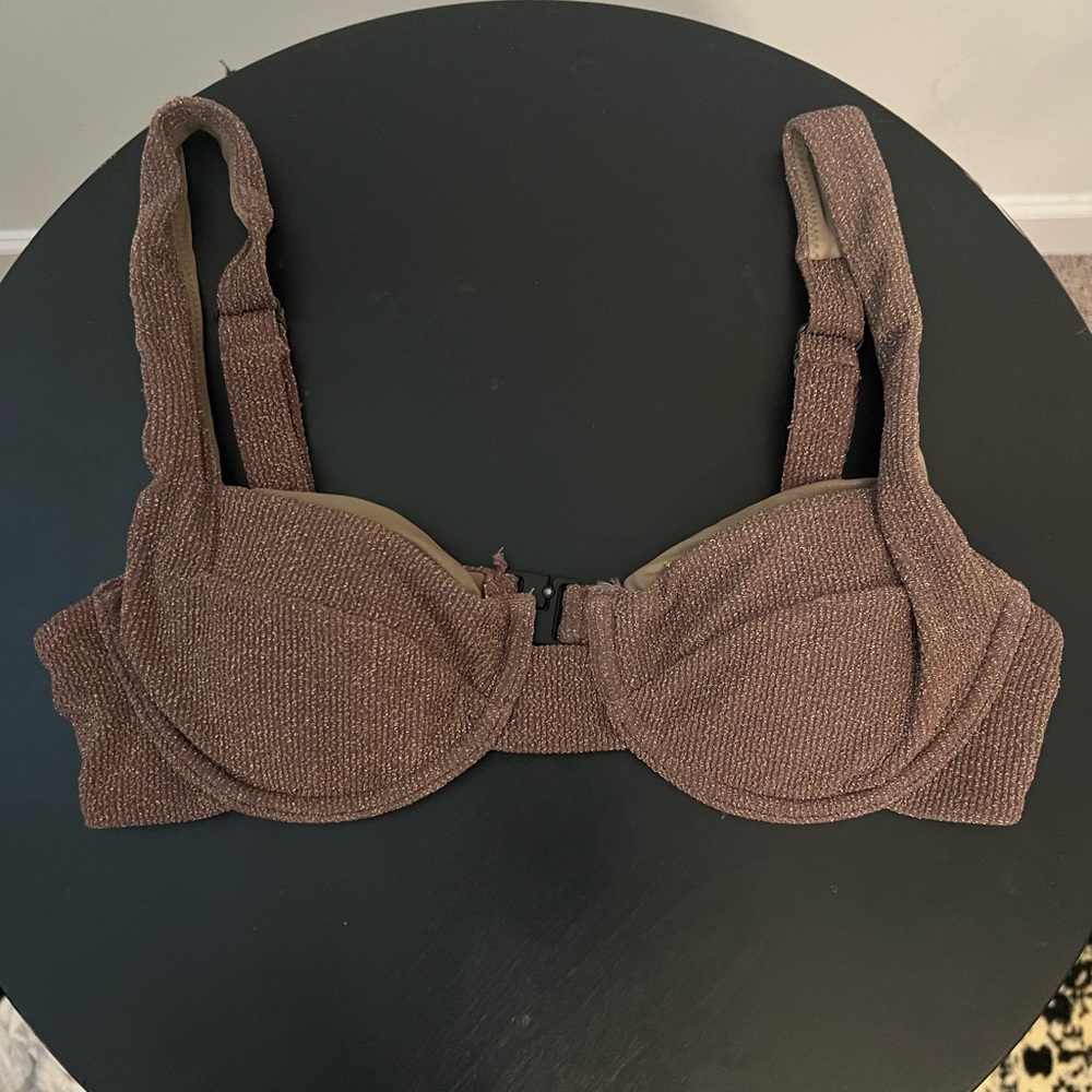 Vetchy medium top